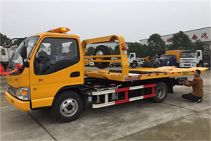 源汇哪里有拖车服务